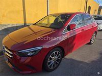 Usado Mercedes B180 136 CV (100 kW) 2021 Rojo Monovolumen