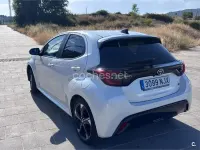 Usado Toyota Yaris Hybrid Plus 116 CV (85 kW) 2026 Blanco Berlina