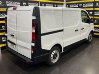 Usado Renault Trafic 115 CV (84 kW) 2015 Blanco Monovolumen