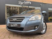 Usado Kia Ceed 90 CV (66 kW) 2007 Azul Utilitario
