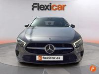 Usado Mercedes A180 116 HP (85 kW) 2018 Cinzento Sedan