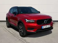 Usado Volvo XC40 R-Design 163 CV (119 kW) 2022 Rojo SUV