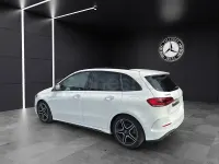 Usado Mercedes B200 150 CV (110 kW) 2022 Blanco Utilitario