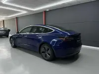 Usado Tesla Model 3 Standard Range Plus 205 kW (280 CV) 2020 Azul Berlina