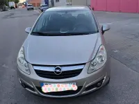 Usado Opel Corsa Cosmo 90 CV (66 kW) 2007 Gris / plata Utilitario