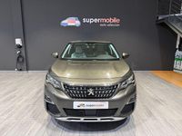 Usado Peugeot 3008 Active 130 CV (95 kW) 2019 Gris / plata SUV