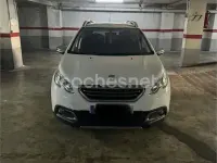 Usado Peugeot 2008 Style 100 CV (73 kW) 2015 Blanco SUV