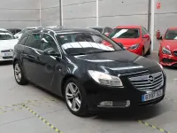 Usado Opel Insignia Cosmo 160 CV (117 kW) 2010 Gris / plata Familiar