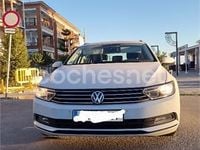 Usado VW Passat Advance 150 CV (110 kW) 2018 Blanco Familiar