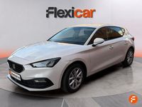 Usado Seat Leon Style 130 CV (95 kW) 2022 Blanco