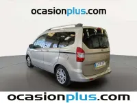 Usado Ford Tourneo Courier Titanium 97 CV (71 kW) 2016 Gris Monovolumen