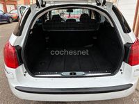 Usado Peugeot 407 Sport 136 CV (100 kW) 2008 Blanco Familiar