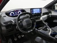Usado Peugeot 3008 GT 130 CV (95 kW) 2022 Rojo SUV