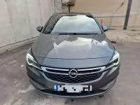 Usado Opel Astra Excellence 110 CV (80 kW) 2017 Gris Utilitario