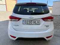 Usado Hyundai ix20 115 CV (84 kW) 2013 Blanco Utilitario