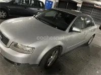 Usado Audi A4 180 CV (132 kW) 2002 Gris / plata Berlina