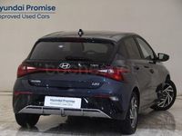 Usado Hyundai i20 100 CV (73 kW) 2025 Gris / plata Utilitario