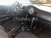 Usado Mini ONE 90 CV (66 kW) 2004 Rojo Utilitario
