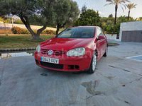 Usado VW Golf IV Trendline 105 CV (77 kW) 2005 Rojo Berlina