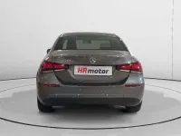 Usado Mercedes A180 116 CV (85 kW) 2022 Gris Berlina
