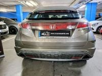 Usado Honda Civic Comfort 140 CV (102 kW) 2007 Beige Berlina
