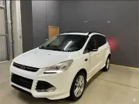 Usado Ford Kuga Titanium 180 CV (132 kW) 2014 Blanco SUV