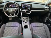 Usado Seat Leon FR 204 CV (150 kW) 2022 Rojo Berlina