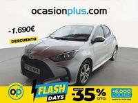 Usado Toyota Yaris Hybrid Active 116 CV (85 kW) 2024 Gris Utilitario
