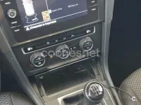Usado VW Golf VIII Edition 130 HP (95 kW) 2020 Preto Sedan