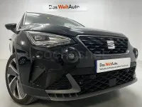 Usado Seat Arona FR 150 CV (110 kW) 2022 Negro SUV