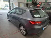 Begagnad Seat Leon Style 140 HK (102 kW) 2013 Grå Sedan