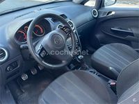 Usado Opel Corsa Color Edition 95 CV (69 kW) 2012 Negro Utilitario