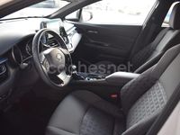 Usado Toyota C-HR Advance 122 CV (89 kW) 2019 Blanco SUV