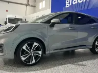 Usado Ford Puma ST-Line X 125 CV (91 kW) 2023 Plata solar (metalizado) SUV
