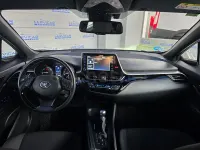 Usado Toyota C-HR Advance 122 CV (89 kW) 2022 Gris / plata SUV