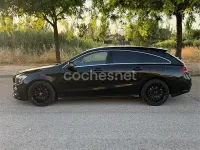 Usado Mercedes CLA200 Shooting Brake AMG line 136 CV (100 kW) 2017 Negro Familiar