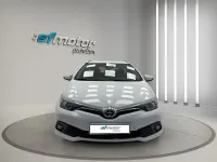 Usado Toyota Auris Touring Sports Active 116 CV (85 kW) 2015 Blanco Familiar