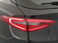 Usado Alfa Romeo Stelvio Super 160 CV (117 kW) 2022 Negro SUV