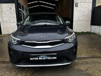 Usado Kia Stonic 115 CV (84 kW) 2018 Gris / plata SUV