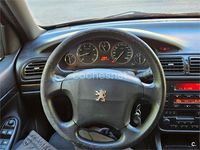 Usado Peugeot 406 137 CV (100 kW) 2002 Gris / plata Berlina