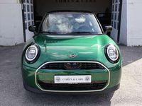 Usado Mini Cooper Favoured 156 CV (114 kW) 2024 Verde Utilitario