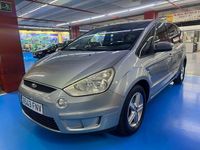 Usado Ford S-MAX Trend 140 CV (102 kW) 2007 Gris Monovolumen