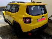 Usado Jeep Renegade Longitude 120 CV (88 kW) 2016 Amarillo SUV