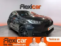 Usado Toyota Yaris Active 116 CV (85 kW) 2023 Negro Utilitario