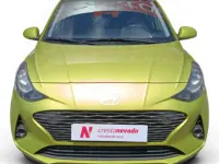 Usado Hyundai i10 67 CV (49 kW) 2024 Verde Utilitario