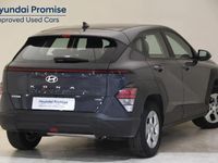 Usado Hyundai Kona 120 CV (88 kW) 2024 Gris/plata SUV