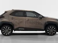 Usado Toyota Yaris Cross Active 116 CV (85 kW) 2023 Marrón SUV