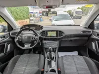 Usado Peugeot 308 SW Business-Line 100 CV (73 kW) 2017 Gris / plata Familiar