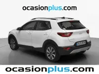 Usado Kia Stonic 101 CV (74 kW) 2024 Blanco SUV