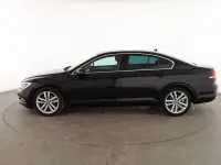 Usado VW Passat Advance 150 CV (110 kW) 2018 Negro Berlina
